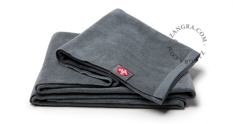 yoga006_l-yoga-handdoek-towel-serviette