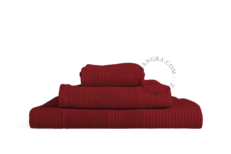 Vaffelvæv badehåndklæde – bordeaux.