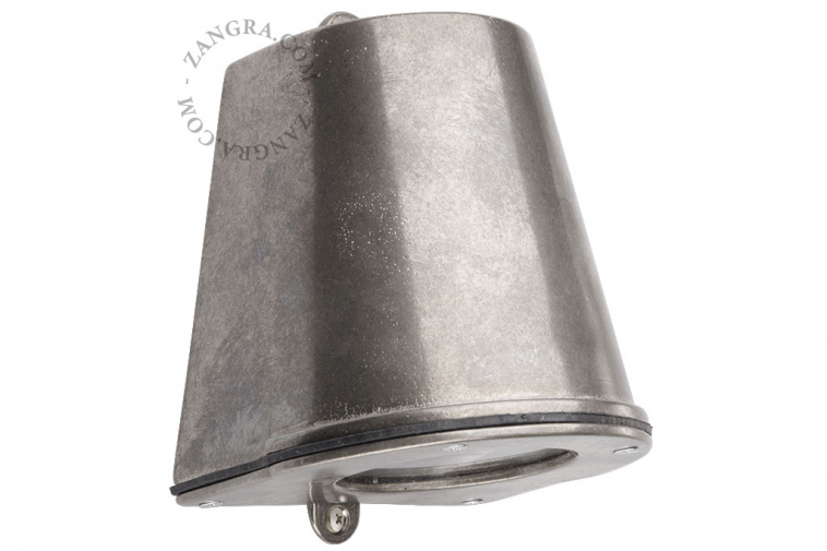 nickel-plated brass small wall light for outdoor use or bathroom
