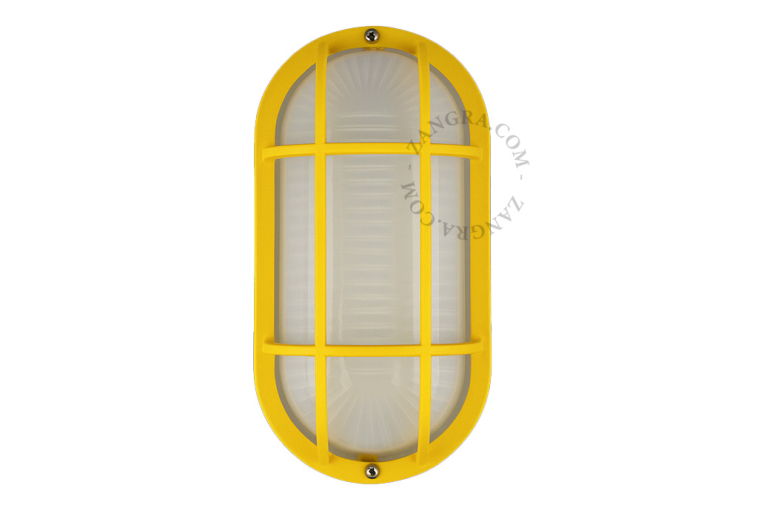 Gele buitenlamp.