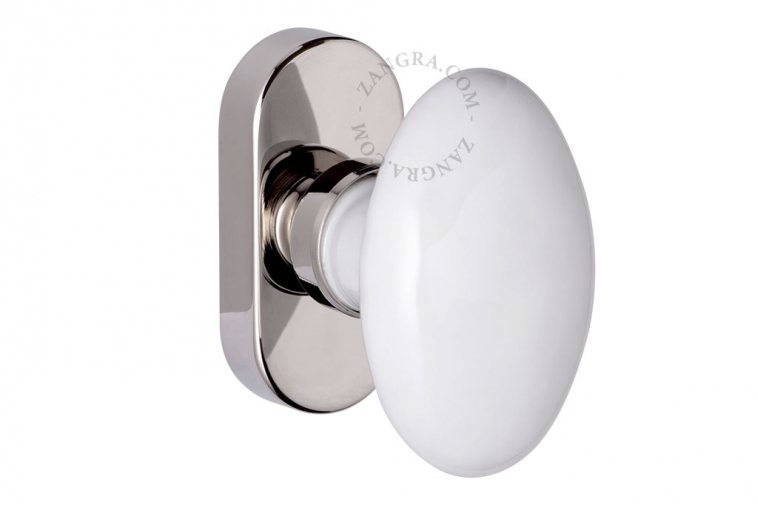 window round handle in white porcelain