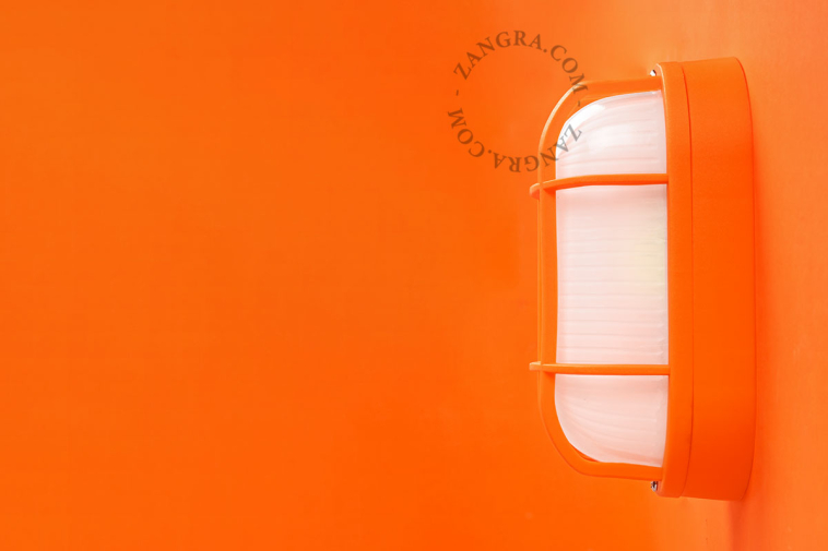 orange bulkhead light Benji - IP44