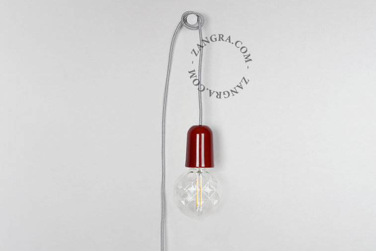 lampe baladeuse en porcelaine rouge à suspendre avec fiche et prise