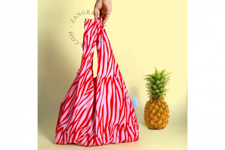 reusable bag groceries
