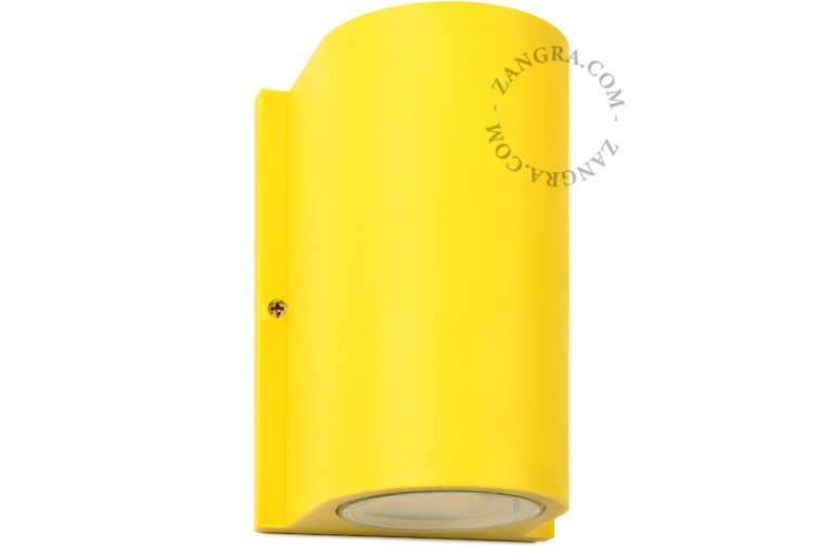 Gele up & down lamp.