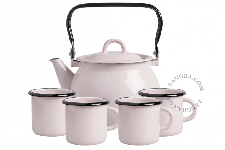 tableware-enamel-pink-mug-kettle