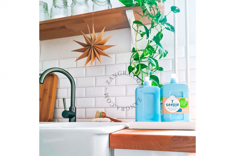 dishwashing liquid  swinging  green lemon fragrance eco-friendly household products
