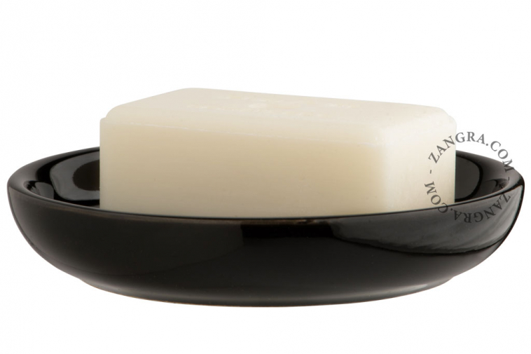 round black porcelain soap dish