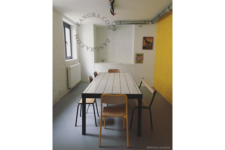 school-stackable-wood-yellow-chair