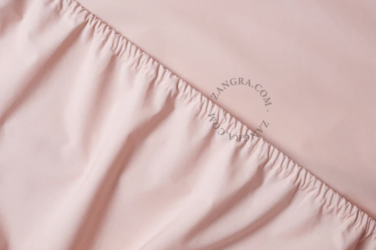 pink fitted sheet