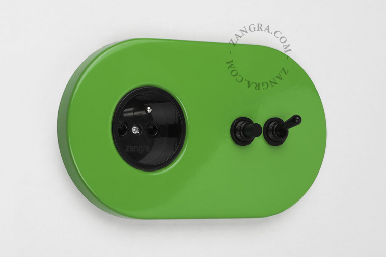 green flush mount outlet & two-way or simple switch – black toggle & pushbutton