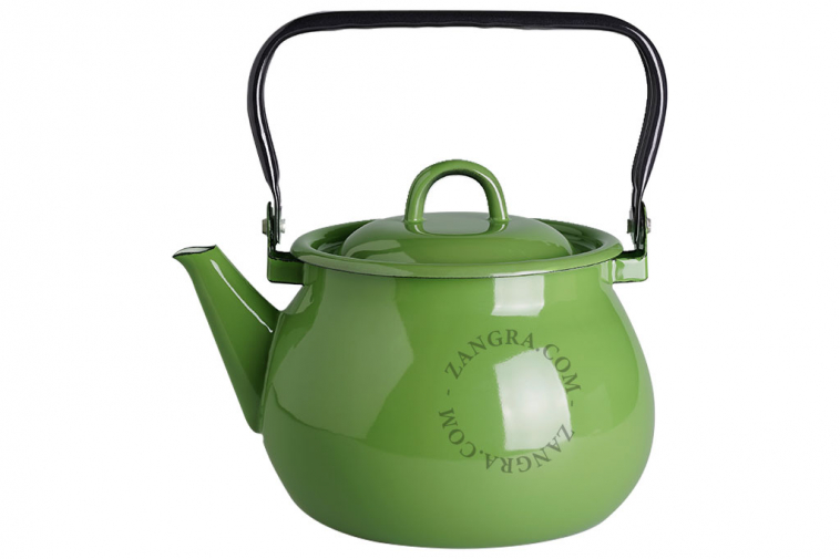green-enamel-kettle-tableware