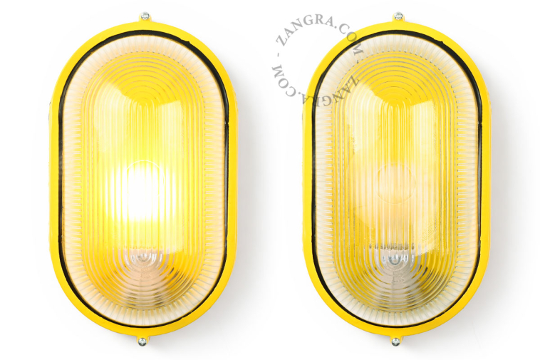 Gele, ovale lamp.
