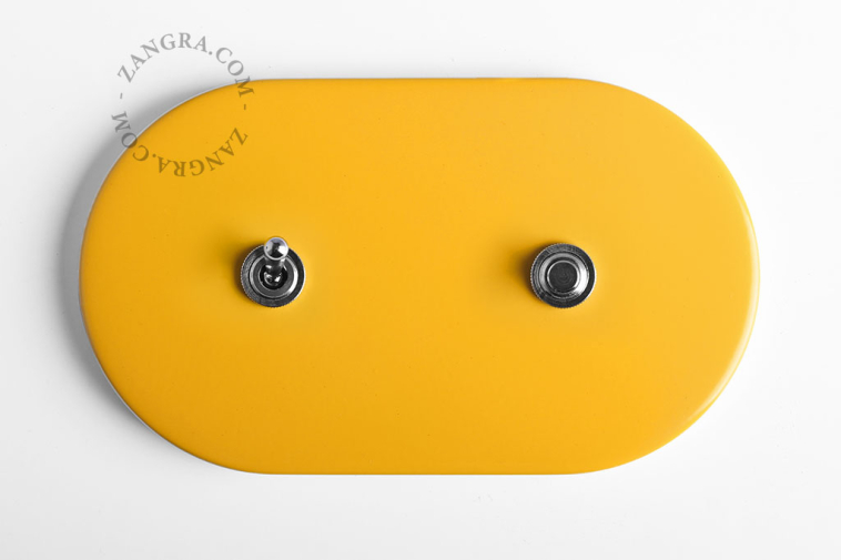 interrupteur et bouton-poussoir jaune et encastrable avec levier et bouton nickelés