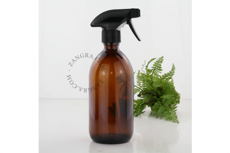 products-natural-handmade-spray-DIY-glass-bottle