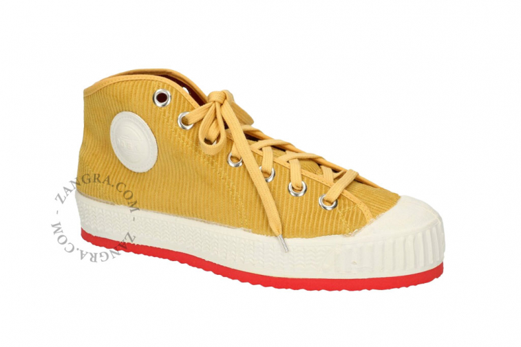 CEBO shoes - yellow