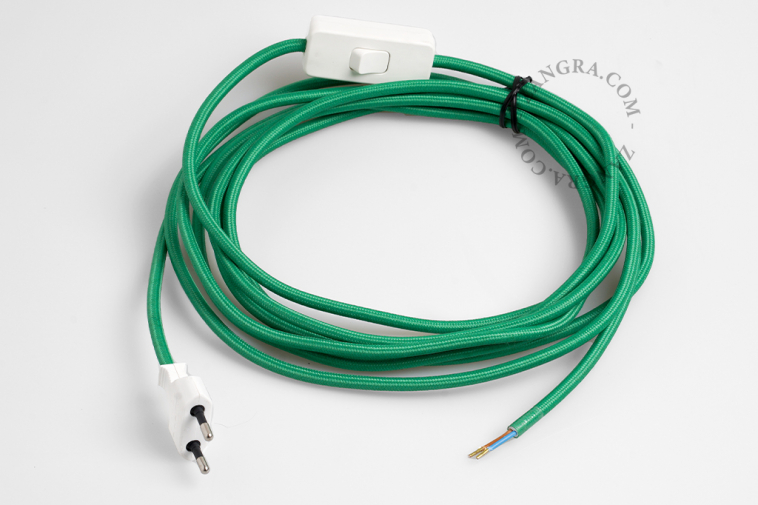 cable tissu cordon d'alimention textile vert prise et interrupteur quincaillerie électrique