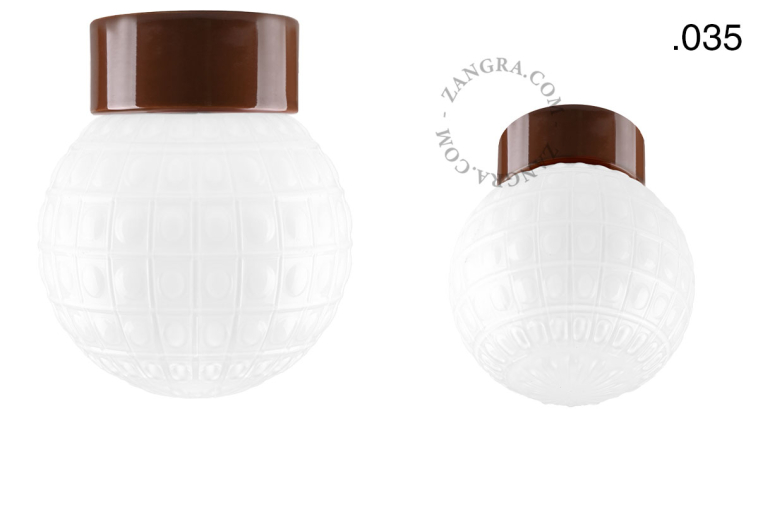 Bruine, porseleinen lamp.