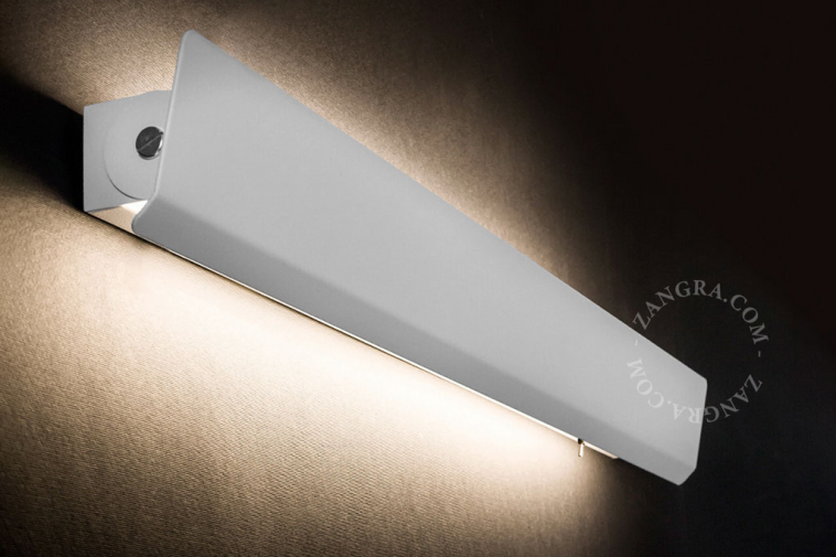 adjustable white LED wall lamp with switch