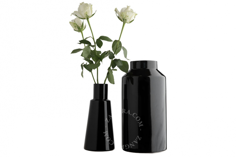 home.076.023.b_l-02-porcelaine-noir-fleurs-flower-pot-vase-porcelaine-black-porselein-vaas-bloemenvaas-zwart