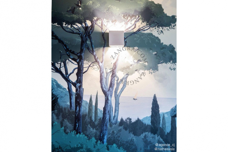 Applique da parete cubica in gesso verniciabile.