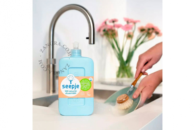 liquide vaisselle senteur citron vert avec label Ecocert